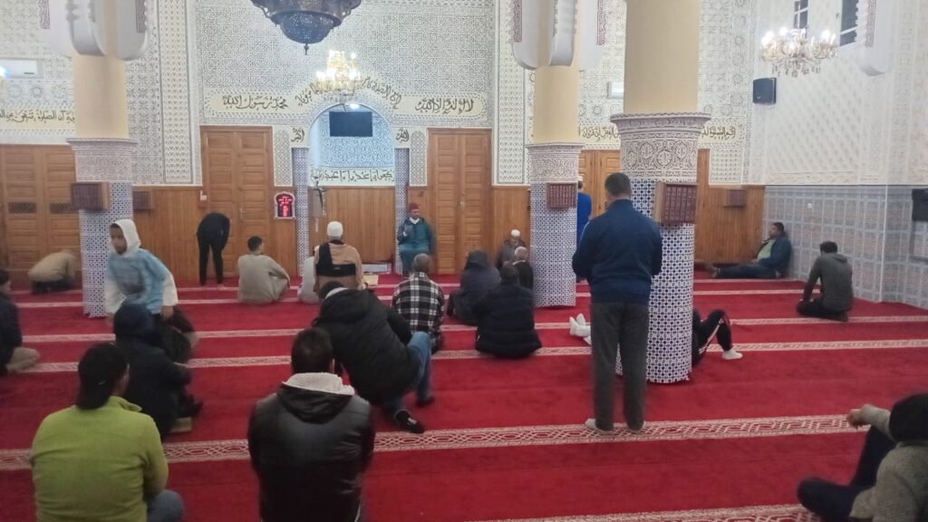 b2bddbd8-6ba4-4b09-ab13-70f3c28ba66c-1024x576 تقرير عن نشاط علمي في موضوع: " النهي عن الإفساد في الأرض" بمنطقة التجريب 07 مسجد الفتح أكنول