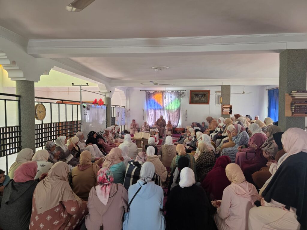 1000115667-1024x768 مجلس نسائي للصلاة على النبي صلى الله عليه وسلم