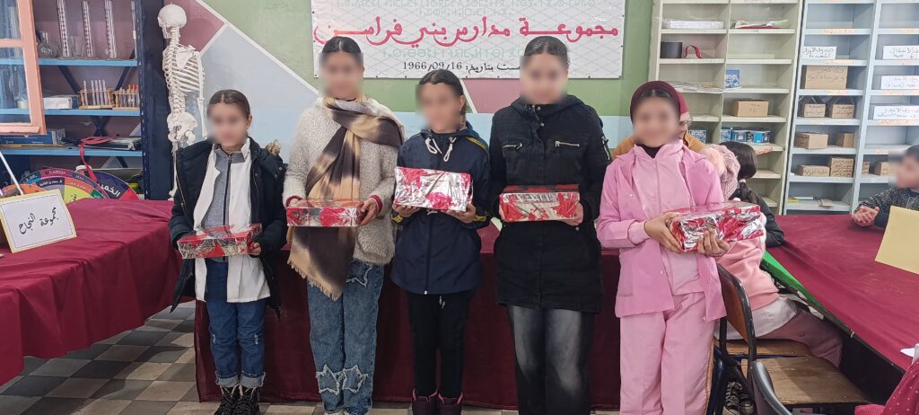 1000340612-1024x462 تقرير عن نشاط علمي في موضوع: مسابقة في السيرة النبوية.