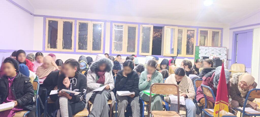 1000342003-1024x462 تقرير عن نشاط علمي في موضوع: "مسابقة في السيرة النبوية"