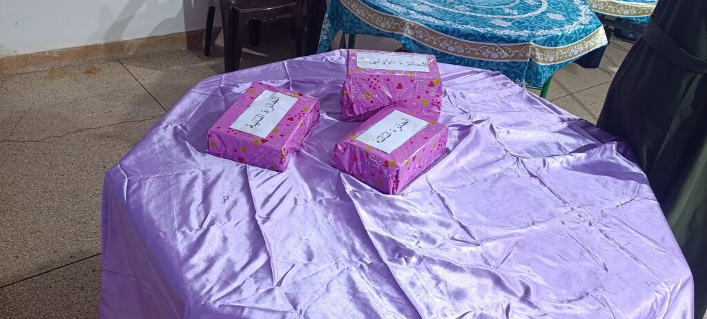 1000342004-1024x462 تقرير عن نشاط علمي في موضوع: "مسابقة في السيرة النبوية"