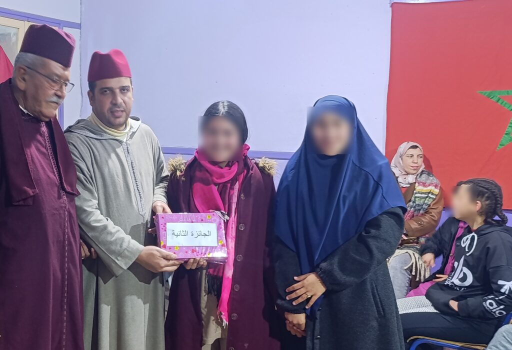 1000342014-1024x700 تقرير عن نشاط علمي في موضوع: "مسابقة في السيرة النبوية"