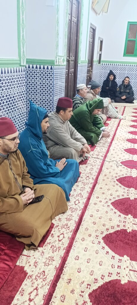 IMG_20251225_190630-462x1024 تقرير عن نشاط علمي في موضوع: أمسية للمديح و السماع النبوي.