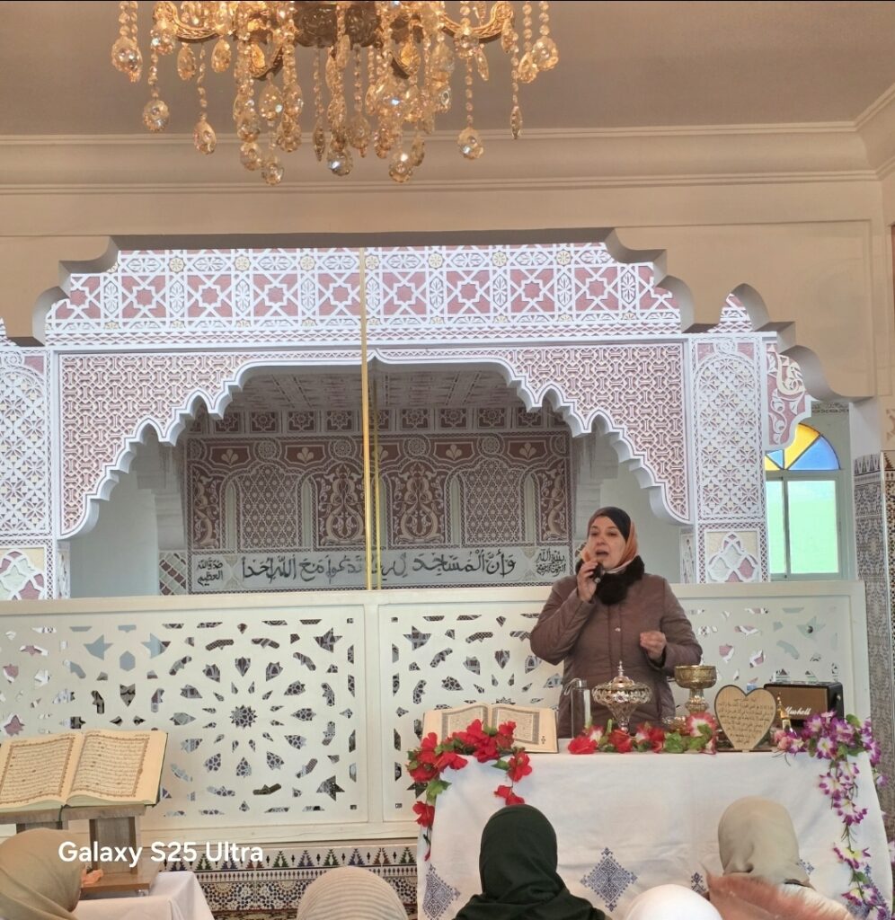 Screenshot_20251221_213508_Gallery-996x1024 مجلس  نسائي للصلاة على النبي صلى الله عليه وسلم.