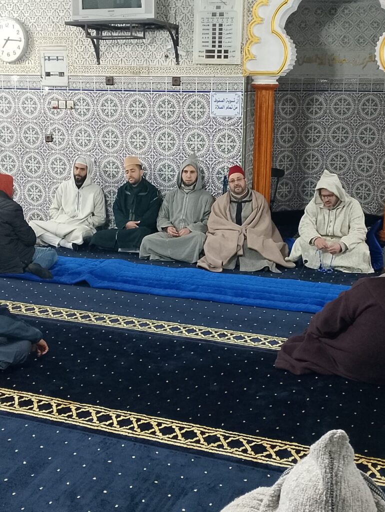 1000145681-770x1024 تقرير عن نشاط ديني في موضوع: مجلس الصلاة والسلام على رسول الله صلى الله عليه وسلم (إعداد: سعيد وردة)