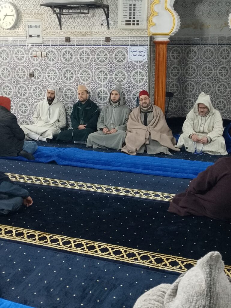 1000145684-770x1024 تقرير عن نشاط ديني في موضوع: مجلس الصلاة والسلام على رسول الله صلى الله عليه وسلم (إعداد: سعيد وردة)