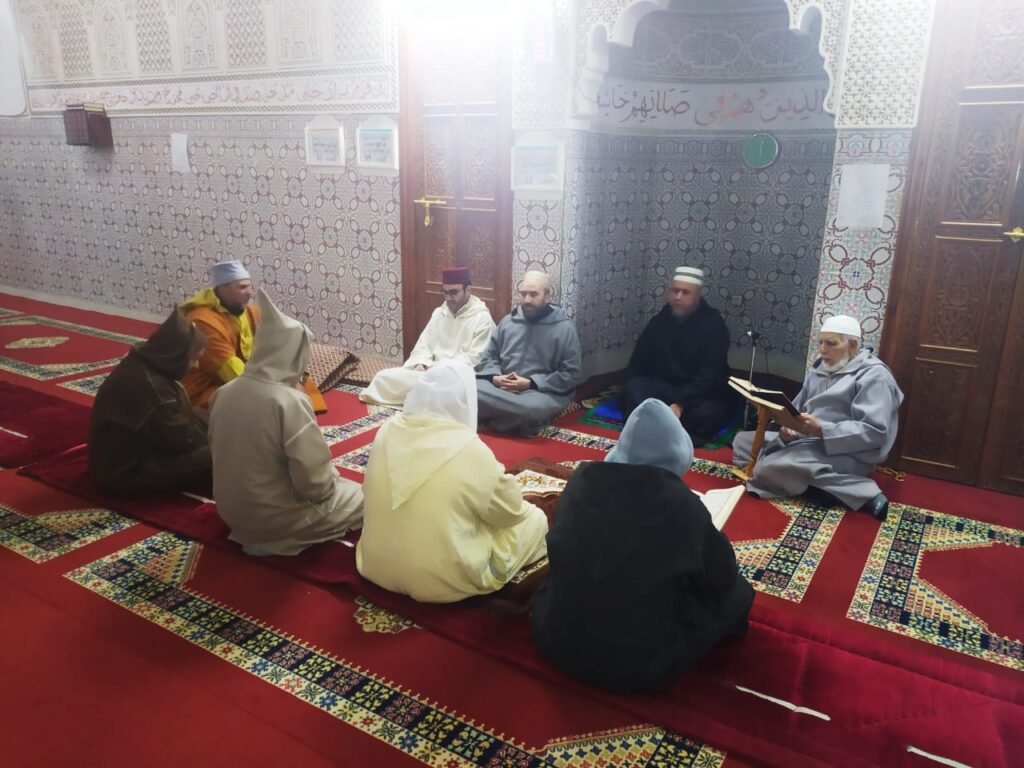 1000345874-1024x768 تقرير عن نشاط علمي في موضوع: مجلس للصلاة و السلام على رسول الله صلى الله عليه وسلم