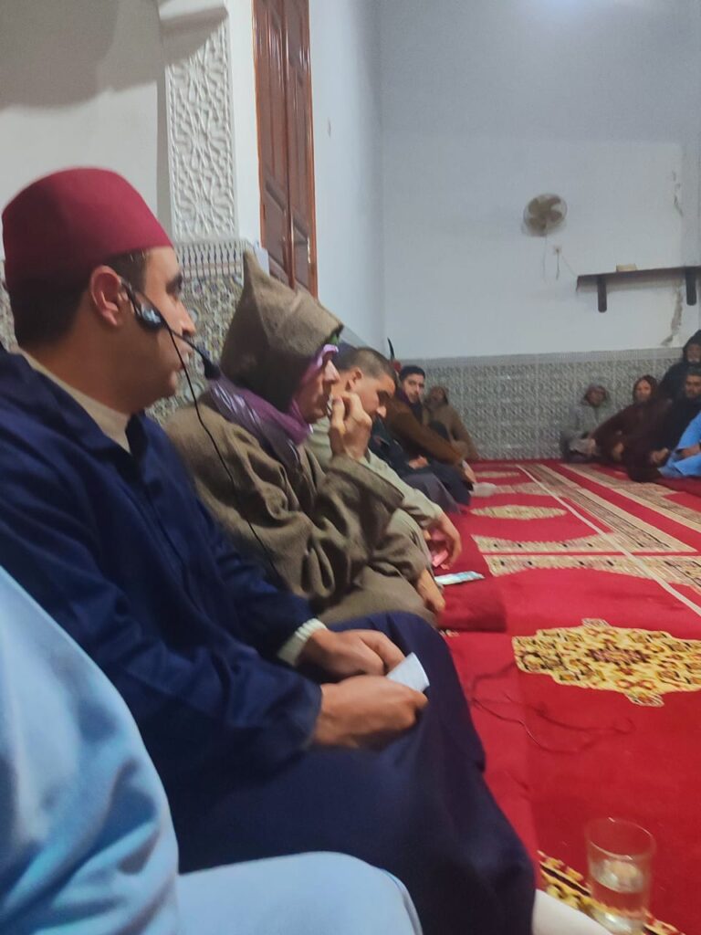 1000347944-768x1024 تقرير عن نشاط علمي في موضوع: مجلس للصلاة و السلام على رسول الله صلى الله عليه وسلم.