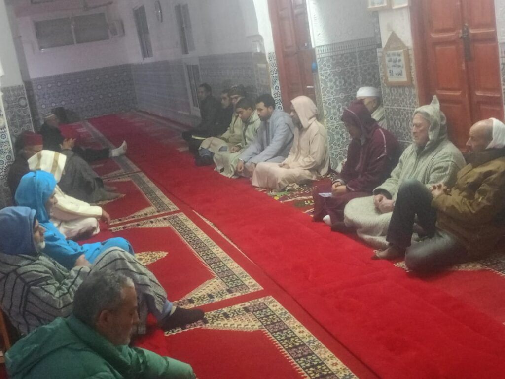 1000348167-1024x768 تقرير عن نشاط علمي في موضوع: مجلس للصلاة و السلام على رسول الله صلى الله عليه وسلم (إعداد: الإمام المرشد لحسن الدحدوحي)