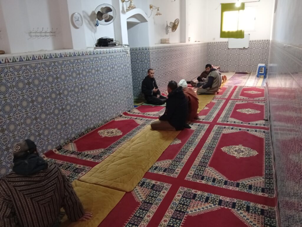 29372-1024x771 تقرير عن نشاط علمي في موضوع: السيرة النبوية (إعداد: الإمام المرشد : محمد الطاهري)