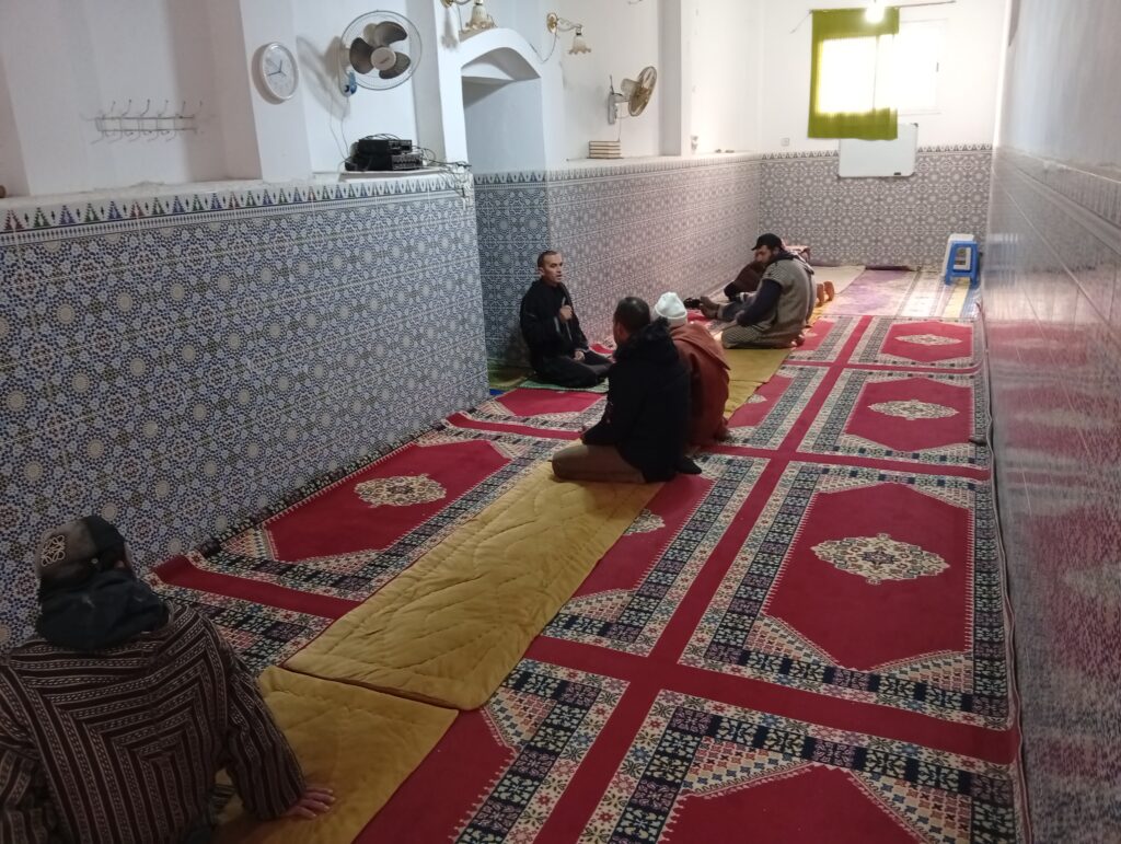 29373-1024x771 تقرير عن نشاط علمي في موضوع: السيرة النبوية (إعداد: الإمام المرشد : محمد الطاهري)