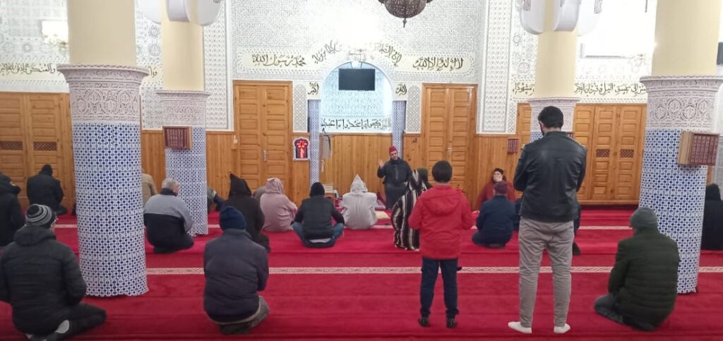 977ccf73-bac3-4a26-83d2-d9c7c617c258-1-1024x483 تقرير عن درس وعظي بعنوان " أهم الدروس والعبر المستفاذة من معجزة الإسراء والمعراج" بمنطقة التجريب 07 مسجد الفتح أكنول (إعداد: ذ أحمد الدخيسي)