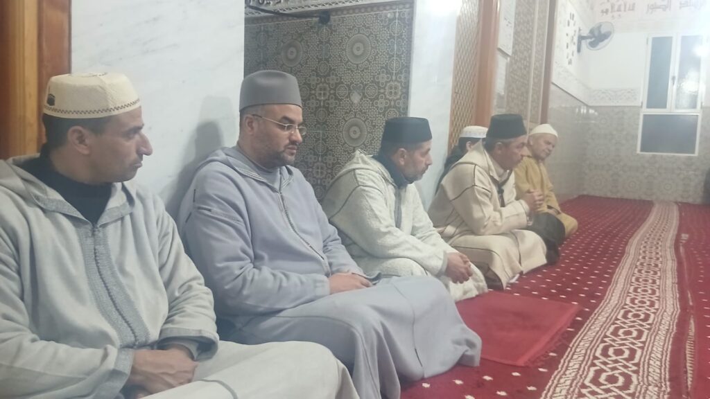 IMG-20260108-WA0052-3-1024x576 تقرير عن نشاط علمي في موضوع: مجلس للصلاة و السلام على رسول الله صلى الله عليه وسلم.