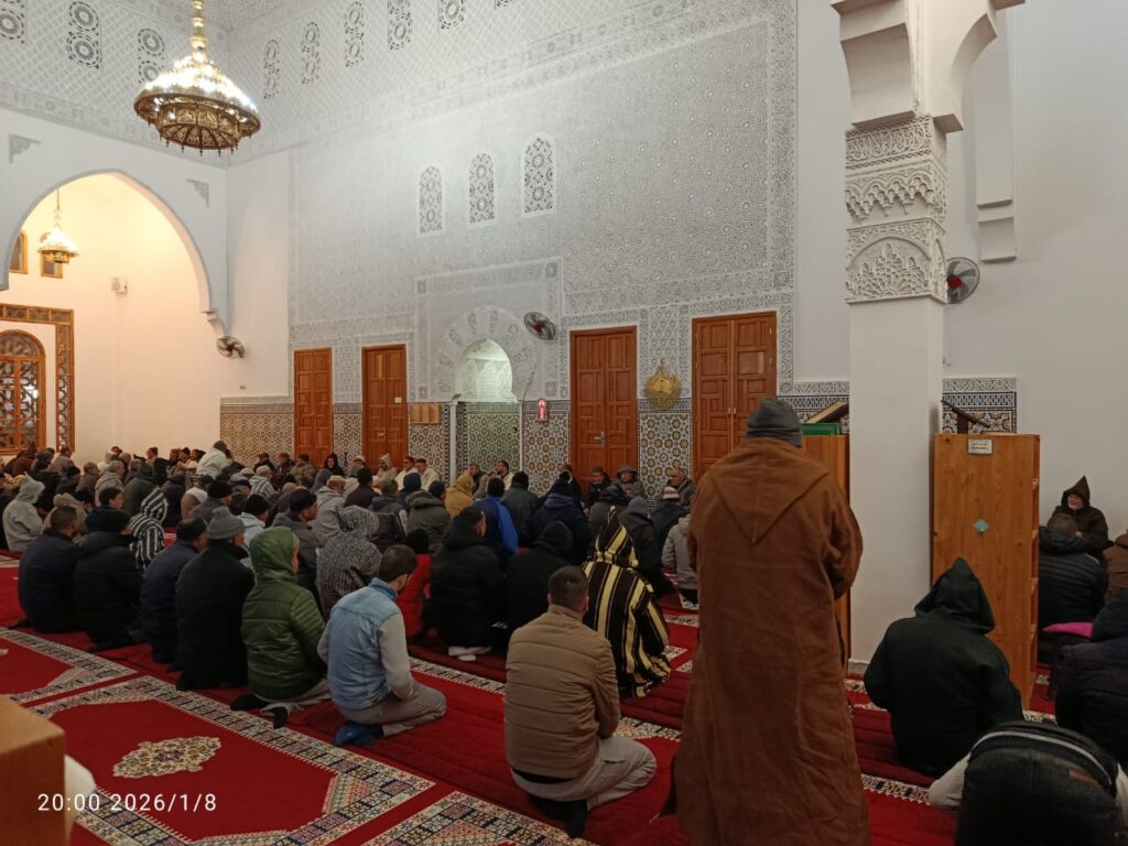 WhatsApp-Image-2026-01-08-at-20.31.24-2-1024x768 تقرير عن نشاط علمي في موضوع: مجلس للصلاة على رسول الله صلى الله عليه وسلم (إعداد: ذ.عبد الرحيم الكتامي)