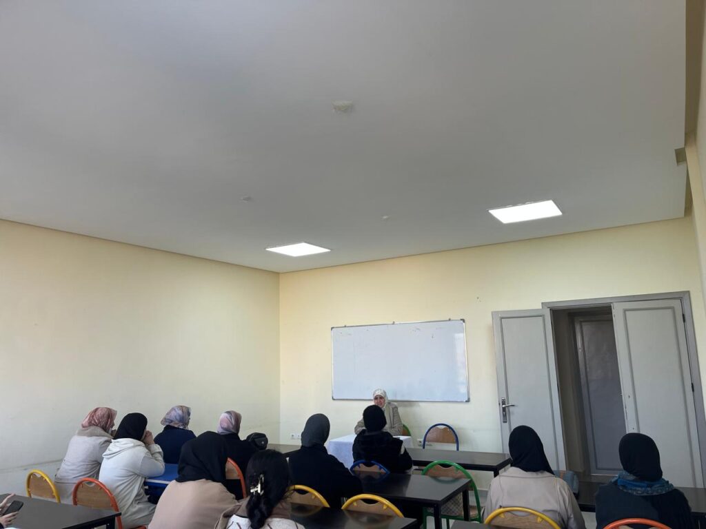 WhatsApp-Image-2026-01-08-at-21.27.47-1024x768 محاضر بعنوان: أسس استقرار الأسرة من خلال السيرة النبوية