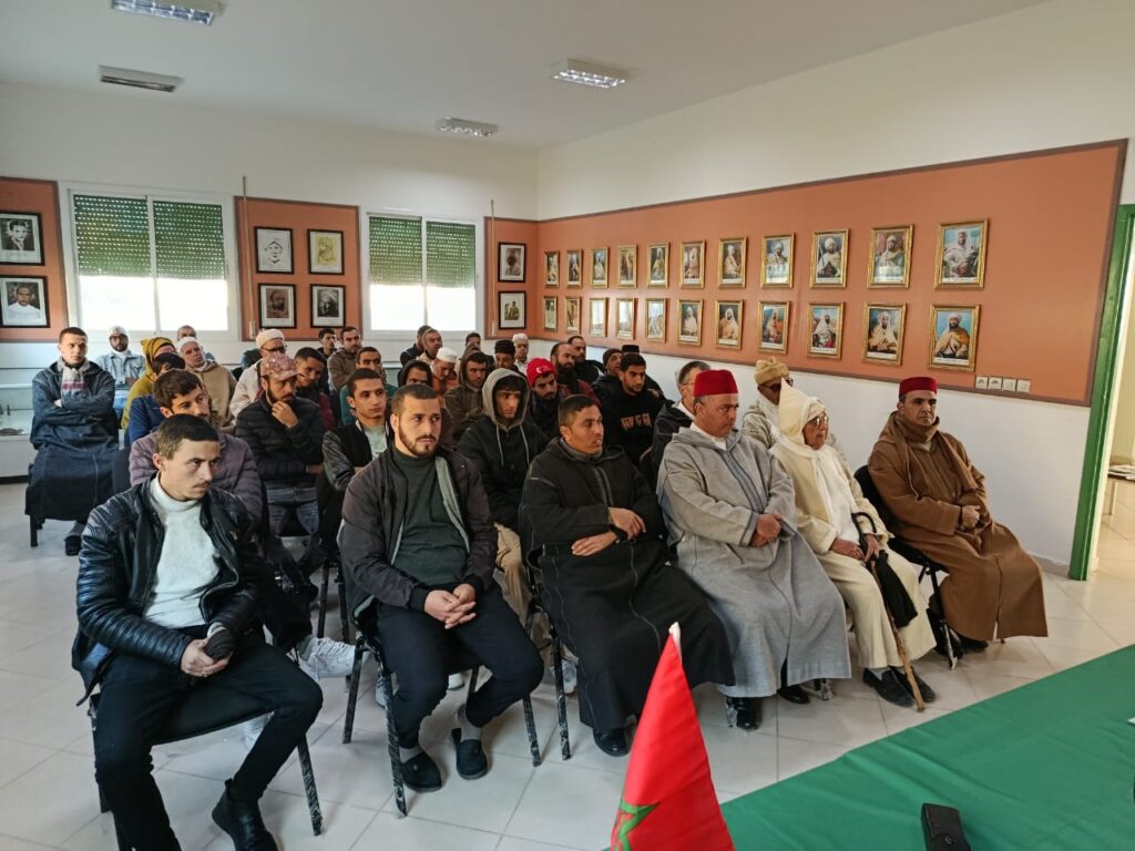 a6c8a940-6799-498c-aafb-99c470aea0a1-1024x768 تقرير عن نشاط علمي في موضوع: "وثيقة المطالبة بالاستقلال وأثرها في ترسيخ قيم الانتماء الوطني"