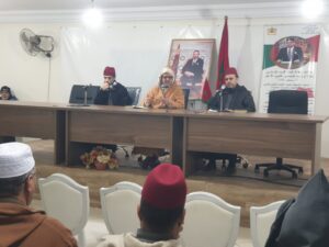 b76a762a-aaee-41d4-8779-5b44f4f2893d-300x225 لقاء تواصلي توجيهي مع السادة المحفظين الرسميين التابعين للمجلس العلمي المحلي.