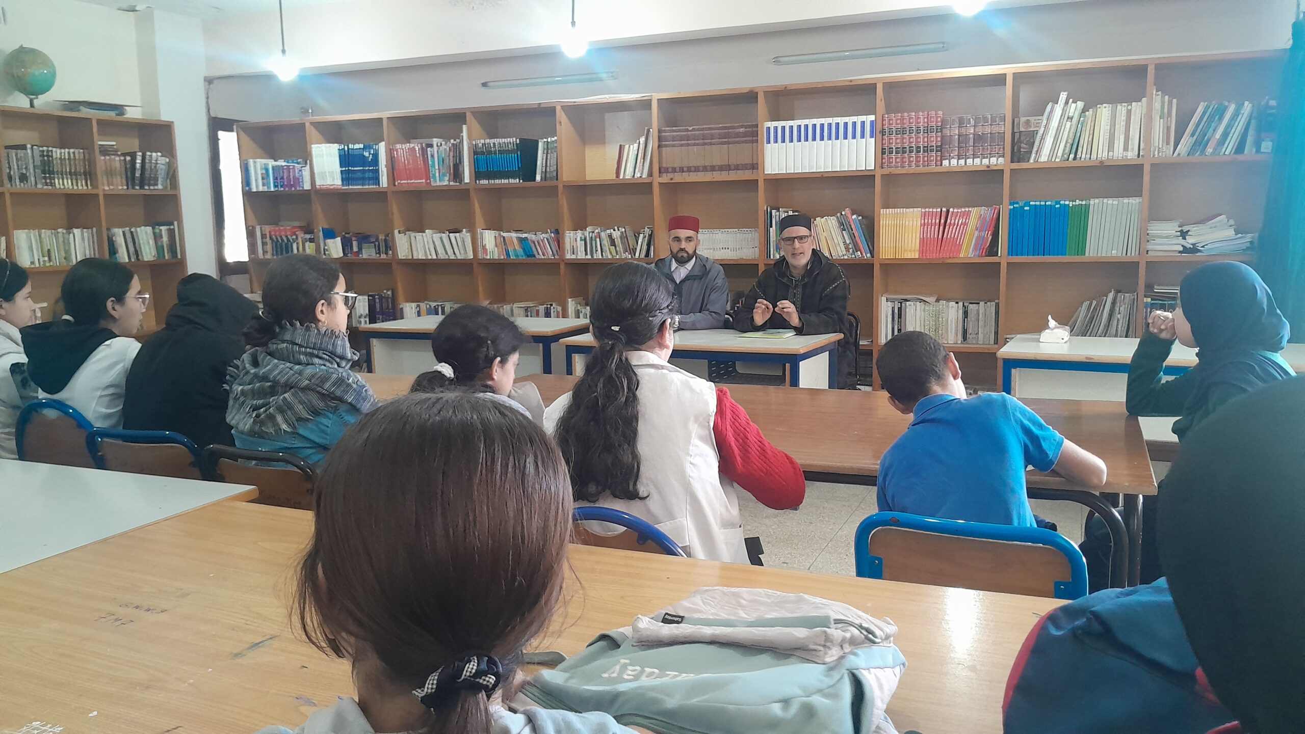 تقرير عن نشاط علمي في موضوع: السيرة النبوية وترسيخ العقيدة ( أدعيته نماذجا ) (إعداد: المرشد: المهدي الخماس)