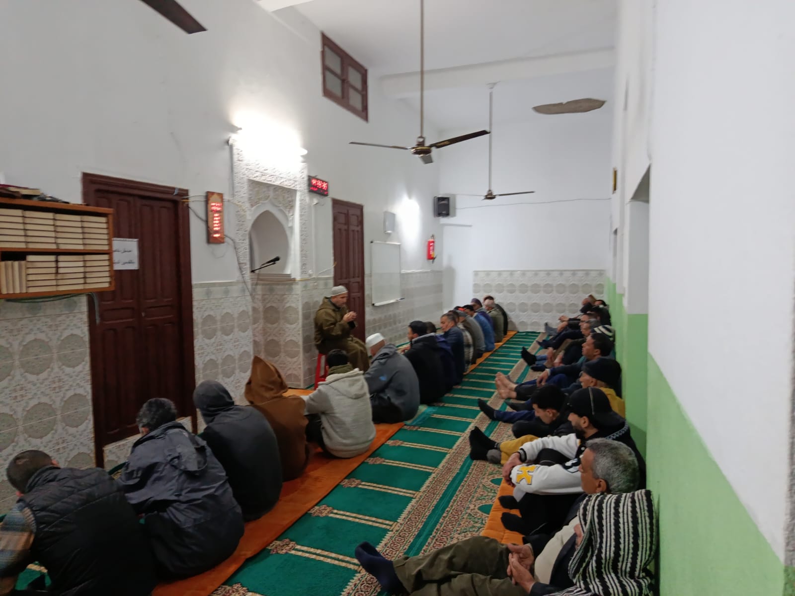 تقرير عن نشاط علمي في موضوع: درس وعظي بعنوان :”أفشوا السلام وأطعموا الطعام وصلوا بالليل و الناس نيام: منهج نبوي لإصلاح القلوب والمجتمعات” (إعداد: الإمام المرشد عثمان بن الشيخ)