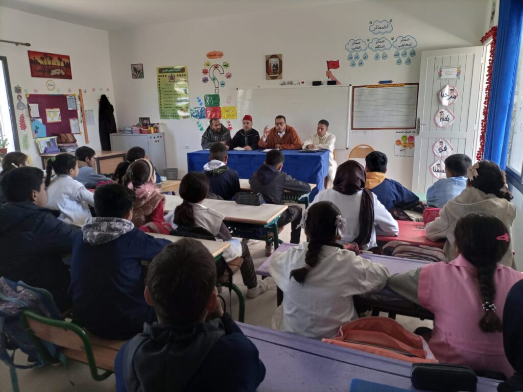 1000365528-1024x768 تقرير عن نشاط علمي في موضوع: السيرة النبوية وترسيخ العقيدة من خلال الأدعية النبوية (إعداد: ذ محمد فنونو)