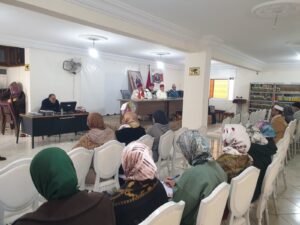 16cdbdc6-e327-451c-a316-8605412b328f-300x225 لقاء تواصلي مع السادة الوعاظ والسيدات الواعظات العاملين مع المجلس استعدادا لشهر رمضان المبارك لعام 1447هـ .