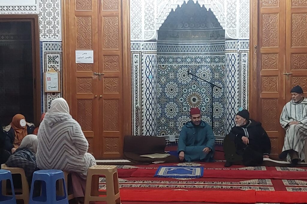 eef75d20-4536-4554-a9f8-38c160f6888c-1024x679 تقرير عن نشاط علمي في موضوع: تأطير الجوانب التربوية والأخلاقية للحجاج (إعداد: ذ أحمد الدخيسي)