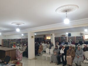 f62a10dc-3587-494c-a8e2-3098c96dfd0d-300x225 لقاء تواصلي مع السادة الوعاظ والسيدات الواعظات العاملين مع المجلس استعدادا لشهر رمضان المبارك لعام 1447هـ .