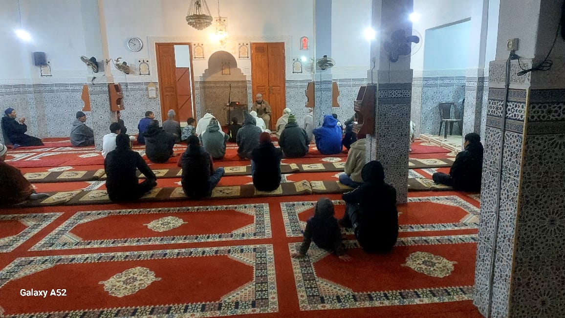 تقرير عن نشاط علمي في موضوع: “الإخلاص ومراقبة الله سبيلُ صيامٍ صحيحٍ مقبول” (إعداد: الإمام المرشد عثمان بن الشيخ)