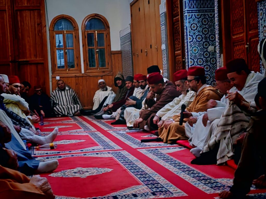 1000366505-1024x768 تقرير عن نشاط علمي في موضوع: "أمسية دينية رمضانية"