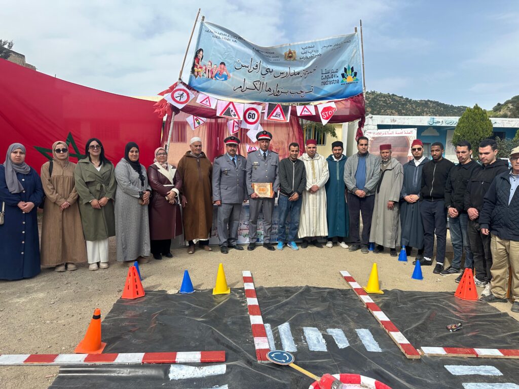 1000367220-1-1024x768 تقرير حول مشاركة المجلس العلمي المحلي بتازة في تأطير لقاء تحسيسي بمناسبة اليوم الوطني السلامة الطرقية (إعداد: الإمام المرشد الأزهاري حفيظ)