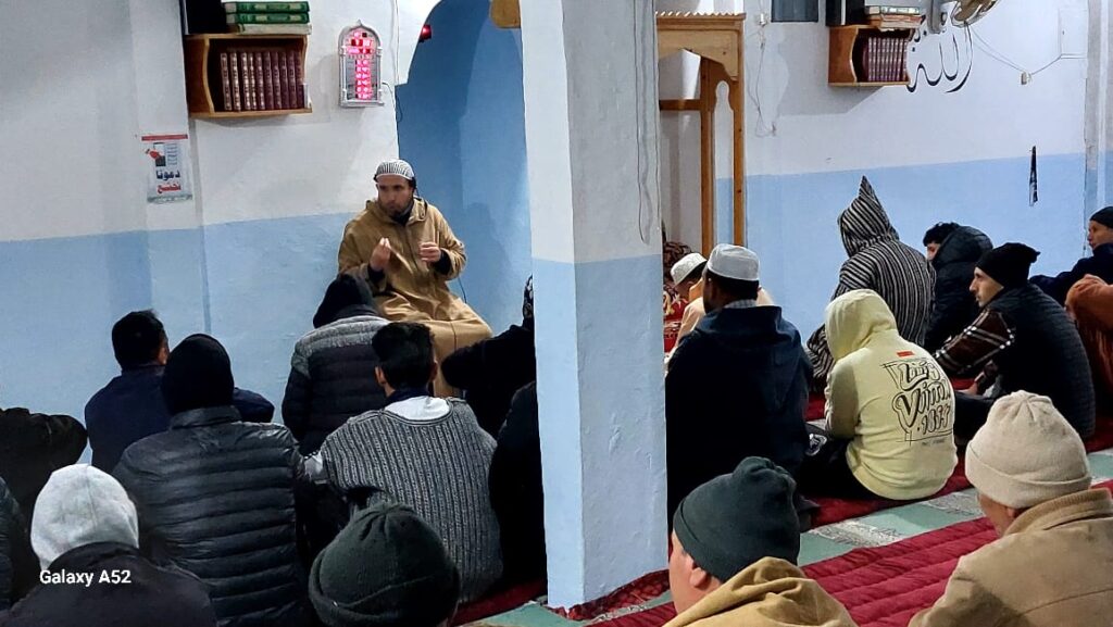 1000367267-1024x577 تقرير عن نشاط علمي في موضوع: أثر الصيام في تحقيق العبودية المطلقة لله عز وجل (إعداد: الإمام المرشد عثمان بن الشيخ)