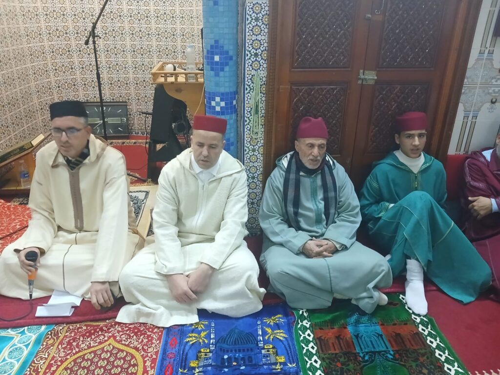 1000370039-1024x768 تقرير عن نشاط علمي في موضوع: أمسية رمضانية قرآنية (إعداد: عبد العزيز الخرباوي)