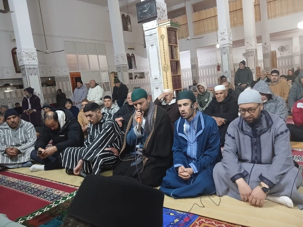 1000370048-1024x768 تقرير عن نشاط علمي في موضوع: أمسية رمضانية قرآنية (إعداد: عبد العزيز الخرباوي)