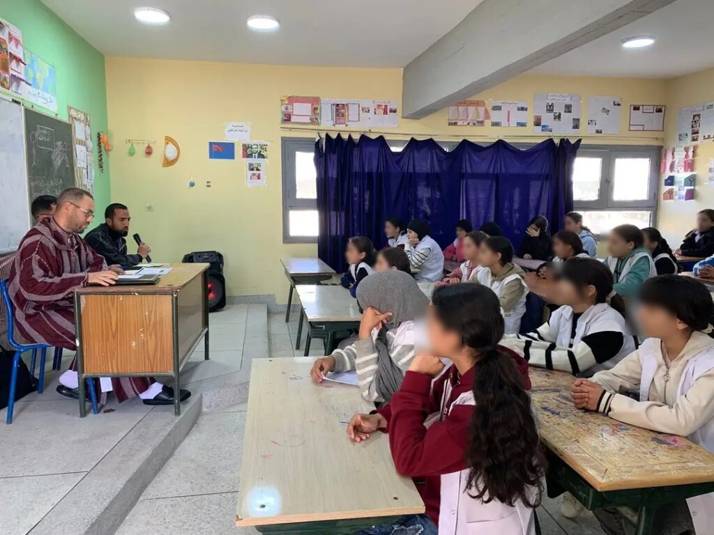 1000370264-1024x768 تقرير عن نشاط علمي في موضوع: السيرة النبوية و غرس القيم و رعايتها (إعداد: الإمام المرشد لشعل يوسف)