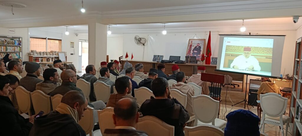 1000371008-1024x461 نشاط في موضوع: لقاء تواصلي وتوجيهي حول "خطة تسديد التبليغ " (إعداد: عبد العزيز الخرباوي منسق المرشدين)