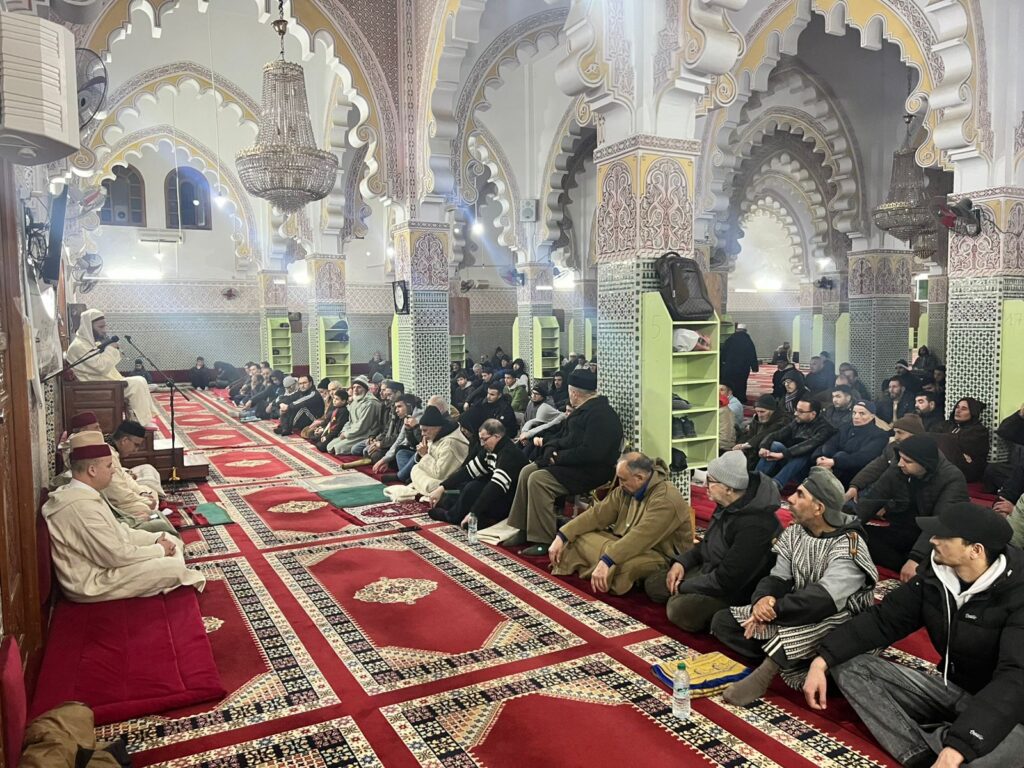 1000371806-1024x768 نشاط في موضوع: مجلس لتدبر القرآن الكريم (إعداد: ذ عبد العزيز الخرباوي)