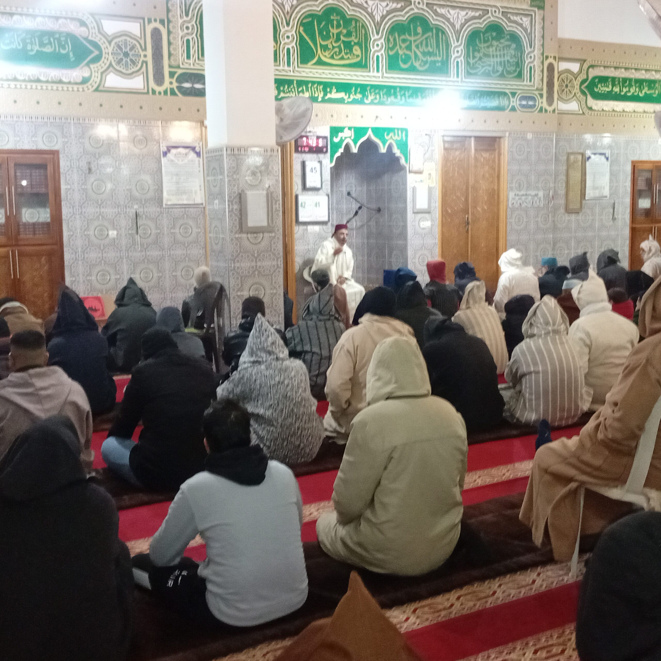 تقرير عن نشاط علمي في موضوع: هدي النبي صلى الله عليه وسلم في رمضان العشر الأواخر (إعداد: رشيد فنيد)