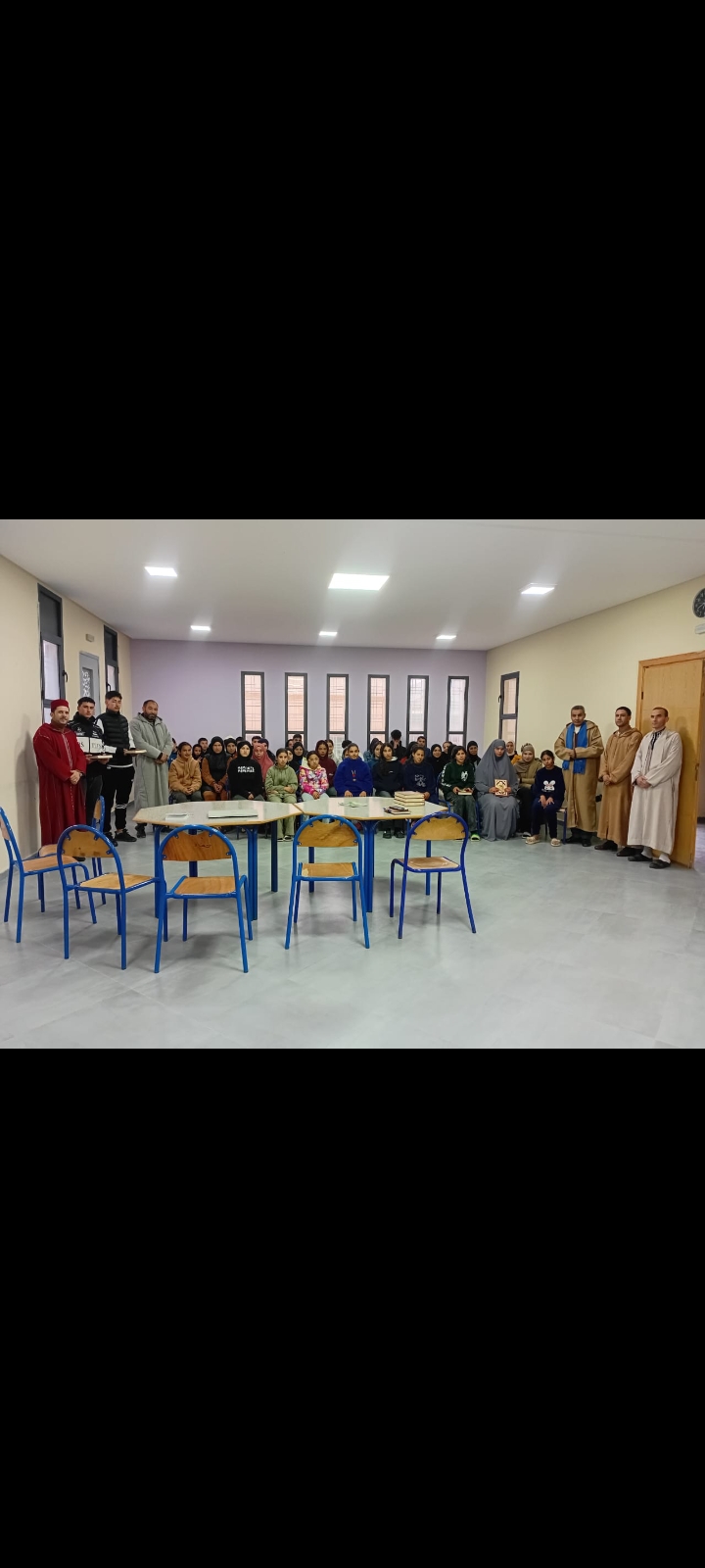 تقرير عن نشاط علمي في موضوع: السيرة النبوية، وغرس القيم ورعايتها . (إعداد: الإمام المرشد : محمد الطاهري)