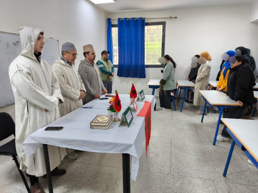 44cf4433-791f-4632-bb07-4e9ae0a3d5c1-1024x768 تقرير عن نشاط علمي في موضوع: الذكريات الوطنية ربط بين الماضي والحاضر (ذكرى معركة الدشيرة وذكرى جلاء آخر جندي أجنبي عن الأقاليم الجنوبية المسترجعة نموذجا) (إعداد: إعداد: أحمد الدخيسي)