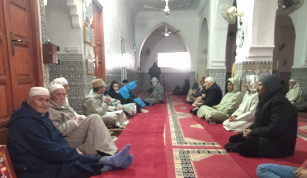 49ef8fa5-22c0-462c-b0aa-b3f9136bb4e4-1024x596 تقرير عن نشاط علمي في موضوع: مجلس الصلاة على النبي صلى الله عليه وسلم (إعداد: اسماعيل هلال)