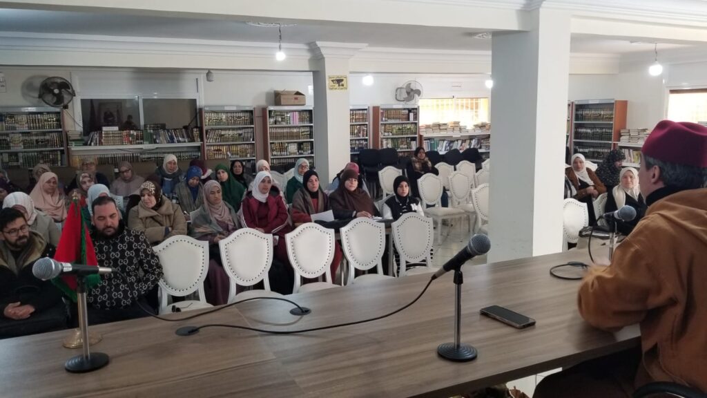 4e1a54b1-5516-4814-8746-73357cd10238-1024x576 تقرير عن نشاط علمي في موضوع: دورة تكوينية ‏‎مستمرة في فقه العبادات لفائدة الواعظات ومؤطري ومؤطرات برنامج محو الأمية بمساجد تازة (إعداد: ذ محمد الأعرج)