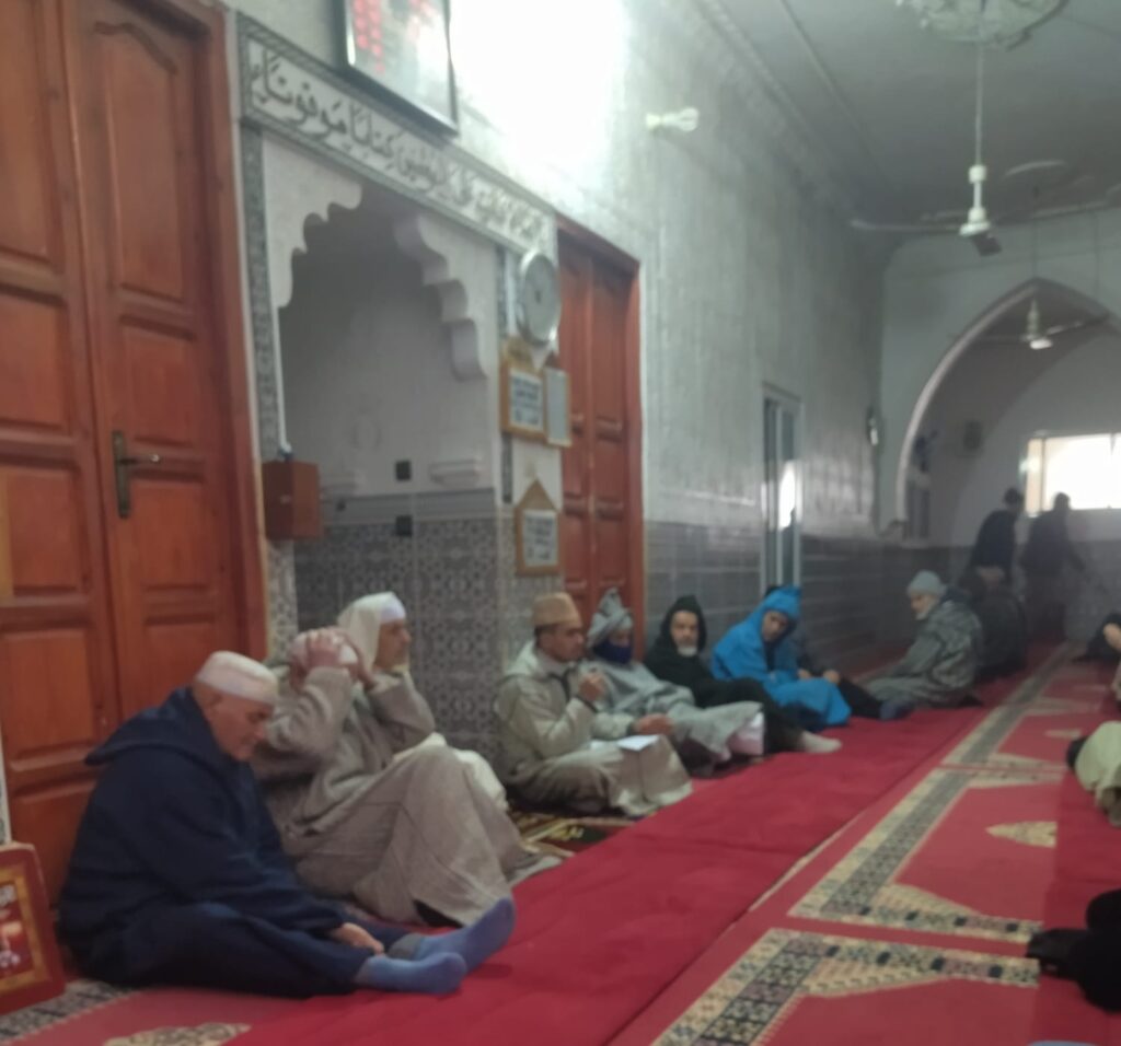 53890f90-4bf1-4d61-913f-368420d68991-1024x956 تقرير عن نشاط علمي في موضوع: مجلس الصلاة على النبي صلى الله عليه وسلم (إعداد: اسماعيل هلال)