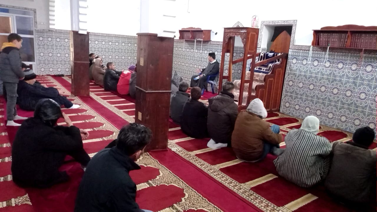 تقرير عن نشاط علمي في موضوع: غزوة بدر الكبرى:العبر والدلالات (إعداد: عزيز الغزاوي)