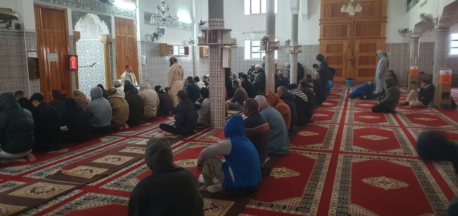 تقرير عن نشاط علمي في موضوع: رمضان شهر الجود والسخاء والإحساس بالفقراء (إعداد: عبدالخالق العاتي)