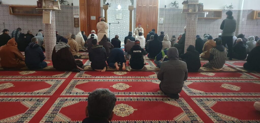 IMG-20260303-WA0010-1024x484 تقرير عن نشاط علمي في موضوع: رمضان شهر الجود والسخاء والإحساس بالفقراء (إعداد: عبدالخالق العاتي)