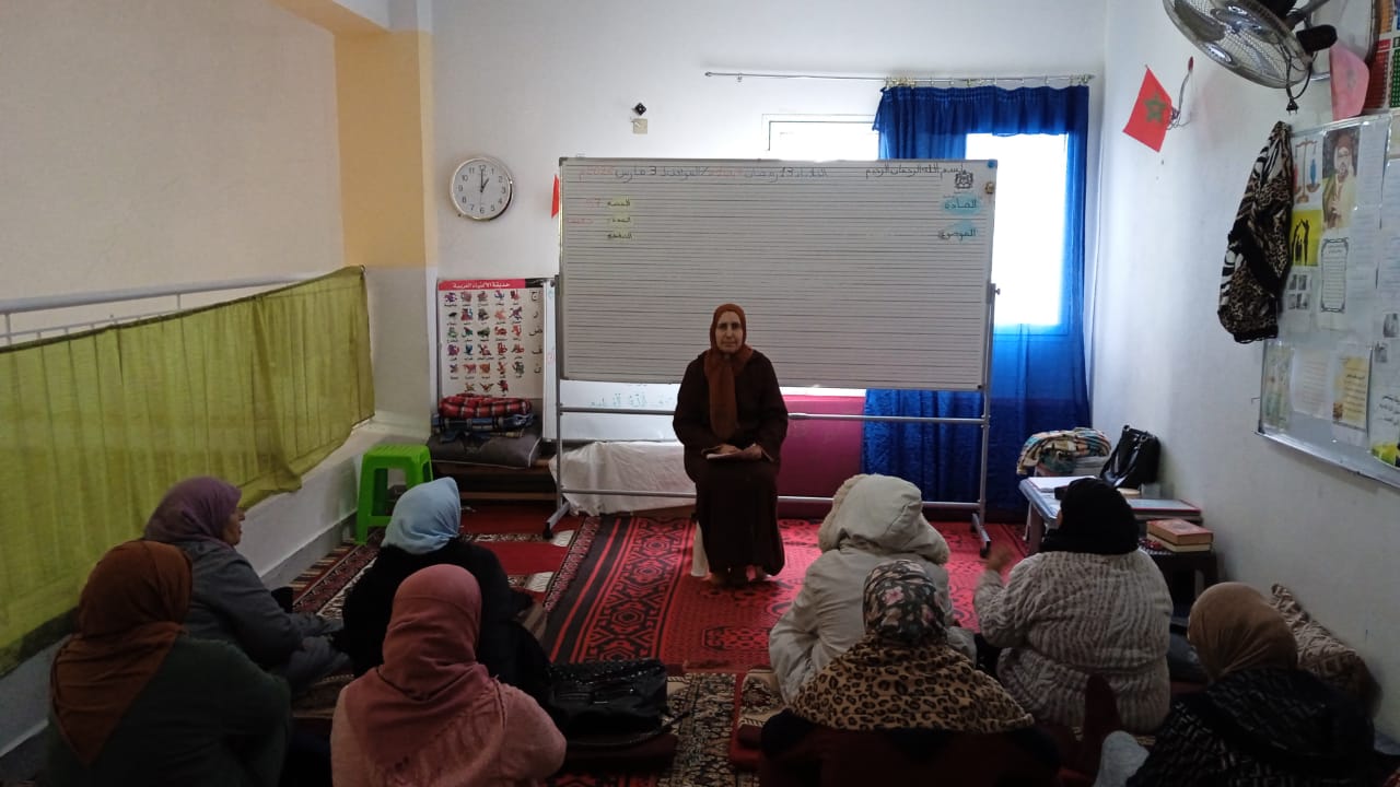 تقرير عن نشاط علمي في موضوع: انتصارات في رمضان (إعداد: ذة : فاطمة مزوز عضو المجلس العلمي)