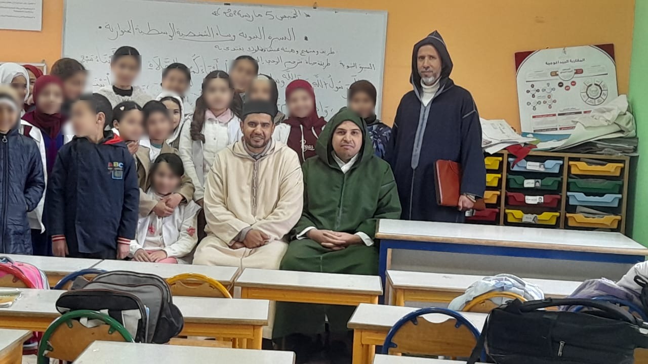 تقرير عن نشاط علمي في موضوع: السيرة النبوية وبناء الشخصية الوسطية المتوازنة  (إعداد الإمام المرشد: نوح الشعيبي)