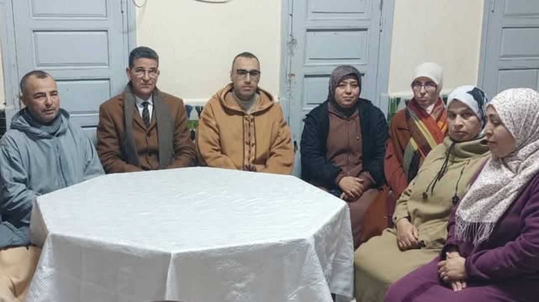 تقرير عن نشاط علمي في موضوع: افطار رمضاني لفائدة طلبة التعليم العتيق. (إعداد: المرشدة امينة الشنافي.)