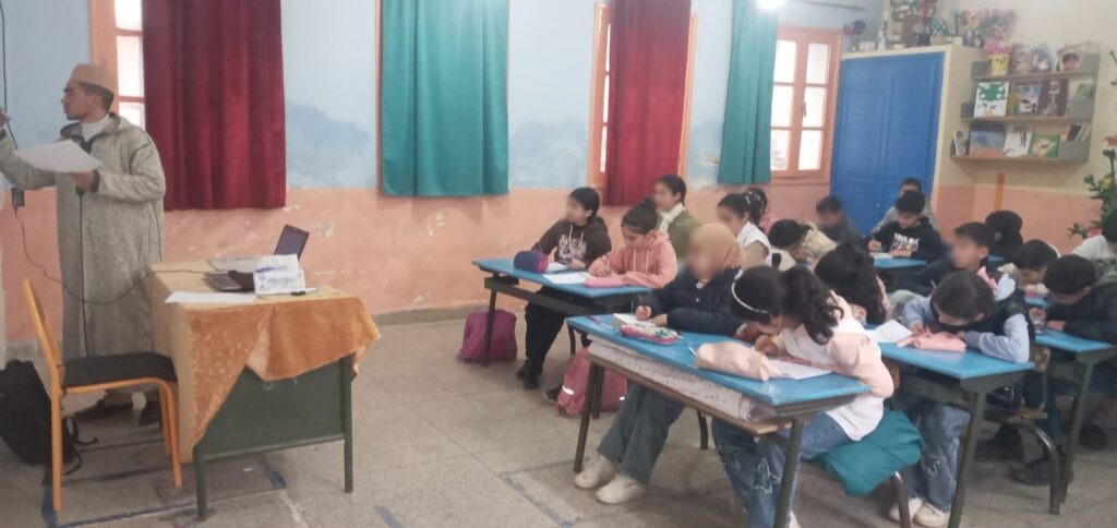 be7ba327-8870-441b-96dd-5108e704a5a8-1024x484-1 تقرير عن نشاط علمي في موضوع: السيرة النبوية وبناء الشخصية الوسطية المتوازنة (إعداد: الإمام المرشد إسماعيل هلال)