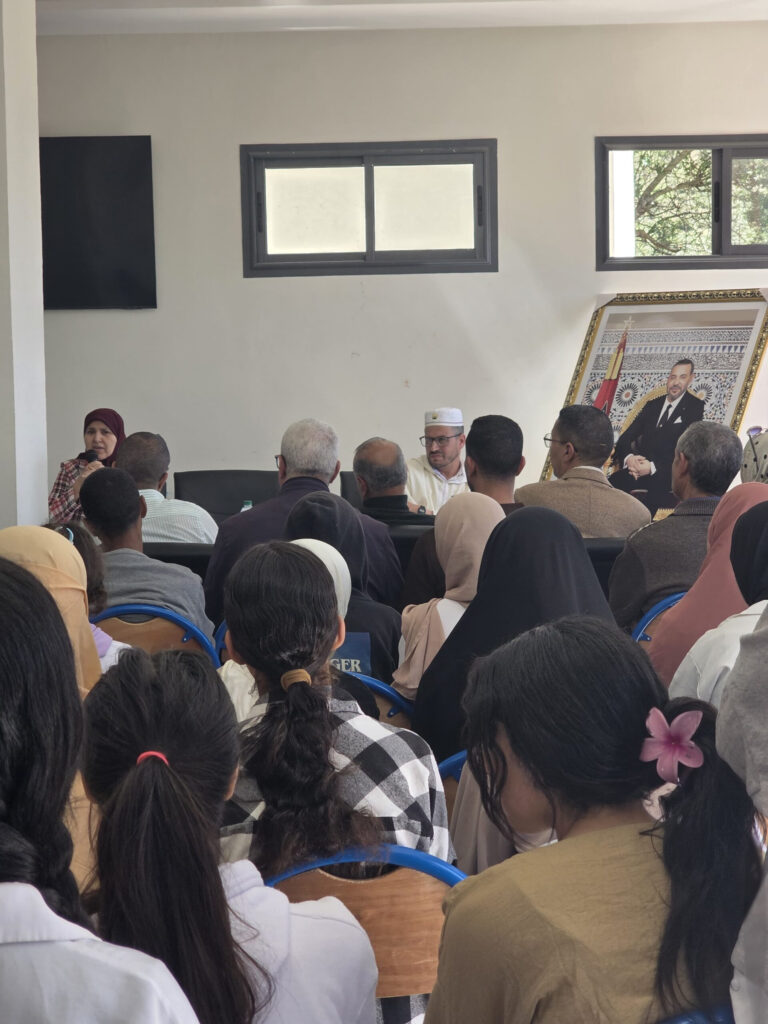 1000203043-scaled-768x1024 نشاط في موضوع: اقتدوا بهدي نبيكم ﷺ تزكو أخلاقكم (إعداد: مونية اجبيلو)